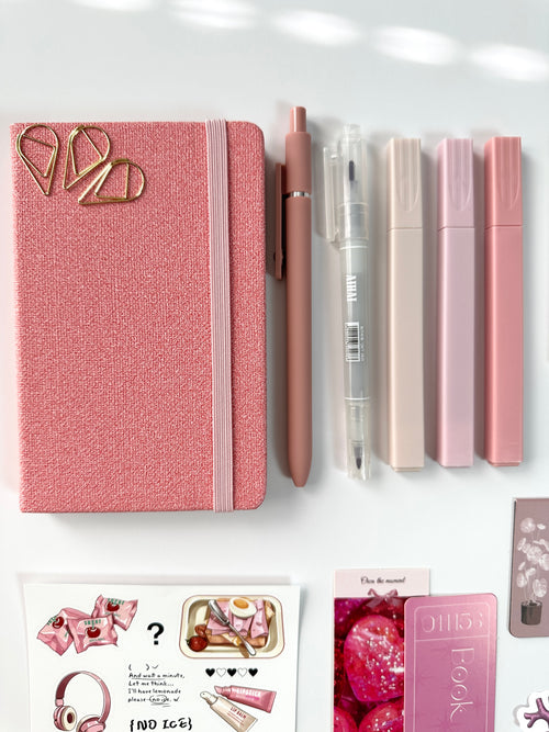 Bloom – Aesthetic Stationery Gift Study Set 
🌸