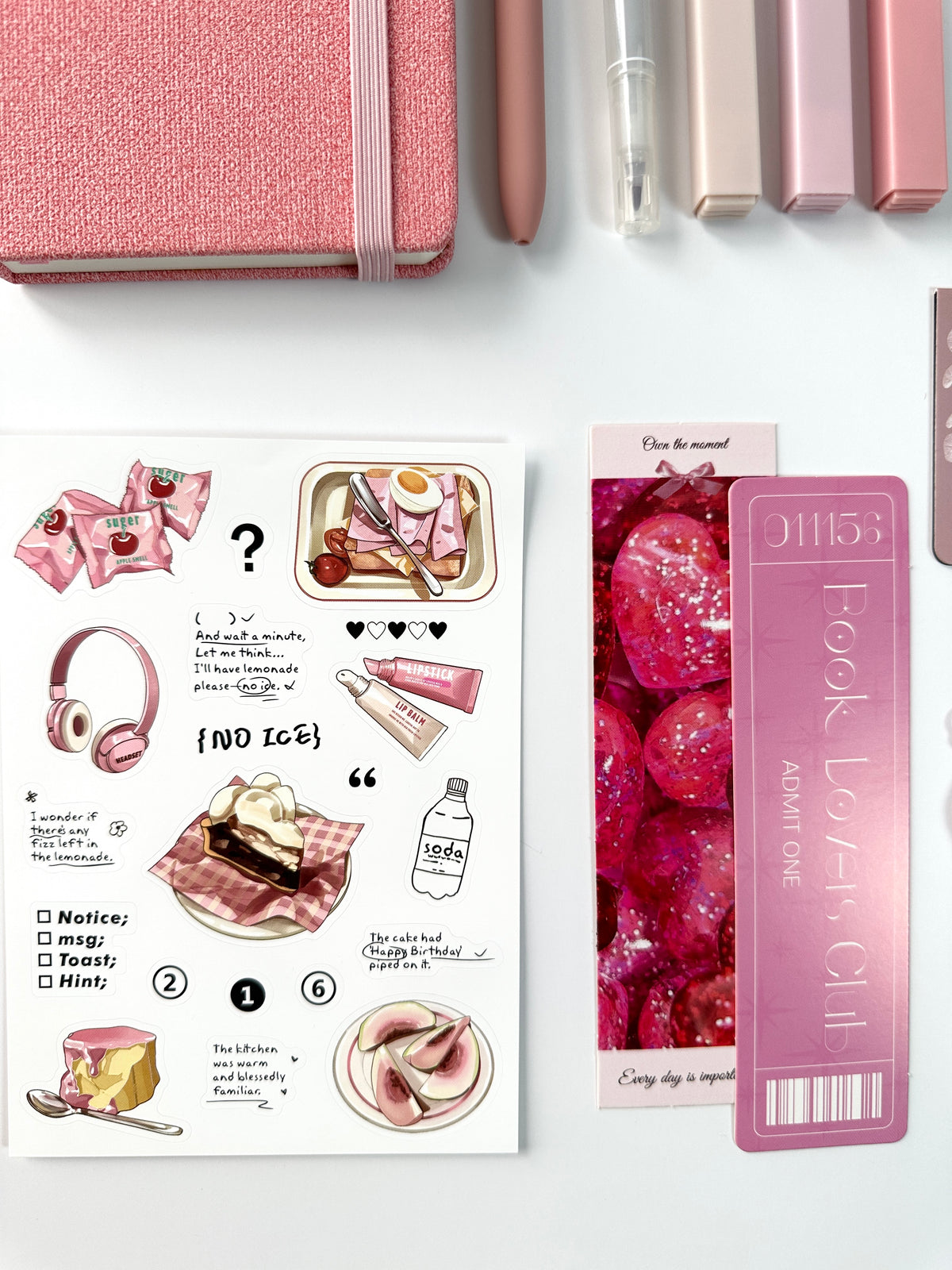 Bloom – Aesthetic Stationery Gift Study Set 
🌸