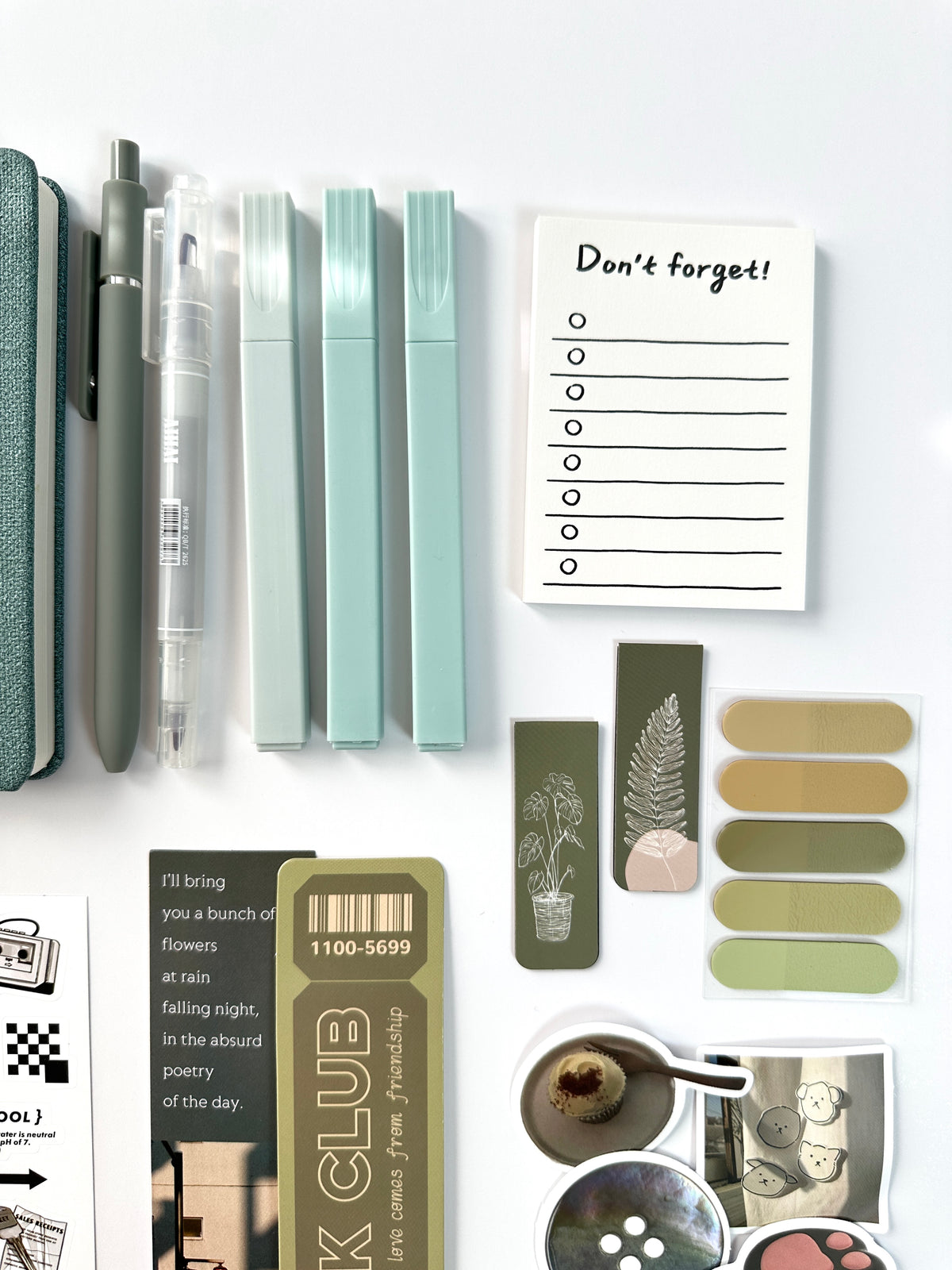 Focus – Aesthetic Stationery Gift Study Set 
🔖